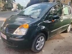 Utilizat 2006 Renault Modus Monovolum | 1.880 EUR