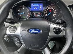 Utilizat 2014 Ford Focus Hatchback | 3.500 EUR (Super Preț)