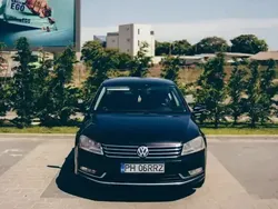 Negru Utilizat 2014 VW Passat Berlinǎ | 7.750 EUR (Preț OK)