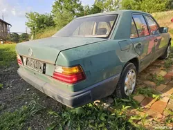 Utilizat 1988 Mercedes E200 Berlinǎ | 1.900 EUR
