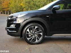 Culoarenegru Utilizat 2020 Hyundai Tucson SUV | 17.650 EUR