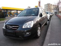 Gri Utilizat 2007 Kia Carens Monovolum | 4.009 EUR