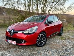 Culoarerosu Utilizat 2014 Renault Clio IV Intens Hatchback | 6.190 EUR (Preț OK)