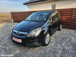 Negru Utilizat 2008 Opel Zafira Edition Monovolum | 2.750 EUR (Super Preț)