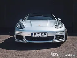 Gri Utilizat 2014 Porsche Panamera 4S Berlinǎ | 27.900 EUR