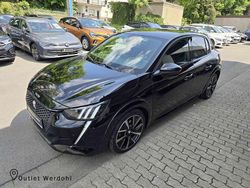 Utilizat 2023 Peugeot 208 GT Hatchback | 19.608 EUR (Scump)