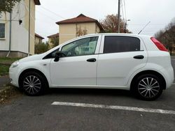 Alb Utilizat 2010 Fiat Grande Punto Hatchback | 3.500 EUR
