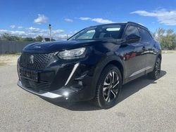 Negru Utilizat 2021 Peugeot 2008 Allure SUV | 14.470 EUR (Preț OK)