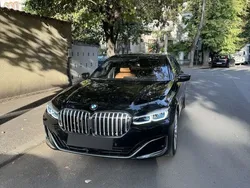 Negru Utilizat 2020 BMW 750 Berlinǎ | 57.990 EUR
