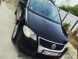 Utilizat 2008 VW Touran Monovolum | 3.000 EUR (Preț bun)