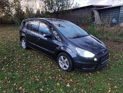 Verde Utilizat 2010 Ford S-MAX S Monovolum | 2.800 EUR (Preț OK)