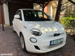 Alb Utilizat 2022 Fiat 500e Action Hatchback | 14.900 EUR
