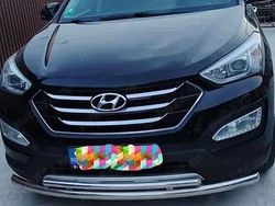 Negru Utilizat 2014 Hyundai Santa Fe SUV | 12.000 EUR (Preț bun)
