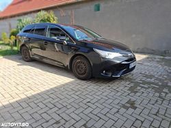 Culoarenegru Utilizat 2017 Toyota Avensis Business Edition Break | 14.350 EUR (Scump)