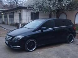 Utilizat 2013 Mercedes B180 Monovolum | 5.700 EUR