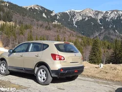 Galbeuriu Utilizat 2007 Nissan Qashqai Visia SUV | 4.500 EUR (Preț bun)