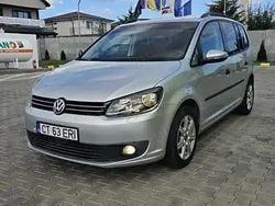 Utilizat 2011 VW Touran Monovolum | 4.499 EUR (Preț bun)