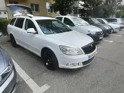 Alb Utilizat 2012 Skoda Octavia Break | 5.099 EUR (Puțin scump)