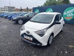 Alb Utilizat 2020 Toyota Aygo Hatchback | 8.950 EUR (Super Preț)