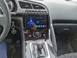Negru Utilizat 2013 Peugeot 3008 Berlinǎ | 6.000 EUR (Preț OK)