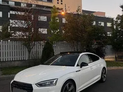 Culoarealb Utilizat 2019 Audi A5 Sportback Berlinǎ | 24.999 EUR (Scump)