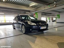 Culoaregri Utilizat 2011 Subaru Legacy Berlinǎ | 7.945 EUR