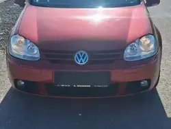 Utilizat 2006 VW Golf V Berlinǎ | 2.490 EUR (Preț bun)