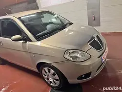 Utilizat 2008 Lancia Ypsilon Hatchback | 2.500 EUR