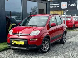 Culoarerosu Utilizat 2013 Fiat Panda 4x4 Cross Hatchback | 5.490 EUR