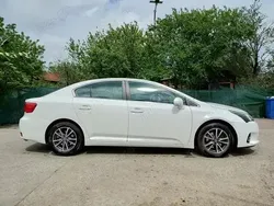Alb Utilizat 2012 Toyota Avensis Berlinǎ | 6.450 EUR (Preț OK)