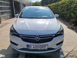 Culoarealb Utilizat 2018 Opel Astra Dynamic Hatchback | 10.500 EUR (Puțin scump)