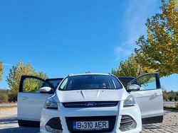 Culoarealb Utilizat 2015 Ford Kuga Trend SUV | 9.950 EUR (Preț OK)