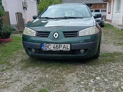 Utilizat 2005 Renault Mégane II | 1.300 EUR