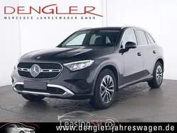 Negru Utilizat 2024 Mercedes 200 SUV | 55.054 EUR (Preț bun)