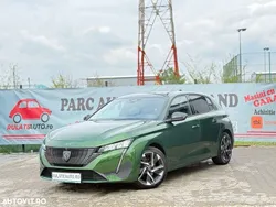 Verde Utilizat 2022 Peugeot 308 Allure Hatchback | 17.184 EUR