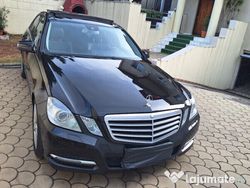 Negru Utilizat 2012 Mercedes E220 Avantgarde Berlinǎ | 11.300 EUR (Preț OK)