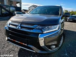 Culoaremaro Utilizat 2016 Mitsubishi Outlander P-HEV Top SUV | 11.990 EUR (Preț OK)