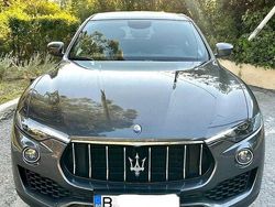 Gri Utilizat 2018 Maserati Levante SUV | 32.000 EUR (Preț bun)