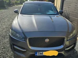 Gri Utilizat 2018 Jaguar F-Pace R-Sport SUV | 19.000 EUR