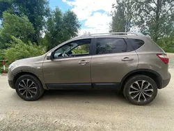 Utilizat 2011 Nissan Qashqai SUV | 4.000 EUR (Super Preț)