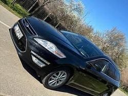 Culoarenegru Utilizat 2014 Ford Mondeo Trend Monovolum | 3.500 EUR (Super Preț)