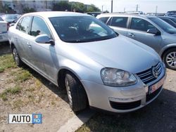 Argintiu Utilizat 2006 VW Jetta | 3.850 EUR (Puțin scump)