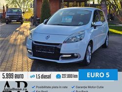 Culoareargint Utilizat 2012 Renault Scénic III Business Monovolum | 5.999 EUR (Scump)