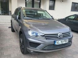 Gri Utilizat 2017 VW Touareg Mountain SUV | 22.500 EUR