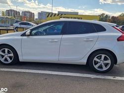 Culoarealb Utilizat 2013 Volvo V40 Kinetic Break | 6.900 EUR (Preț OK)
