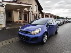 Utilizat 2012 Kia Rio 2 Hatchback | 3.490 EUR