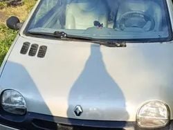 Utilizat 1999 Renault Twingo Hatchback | 600 EUR