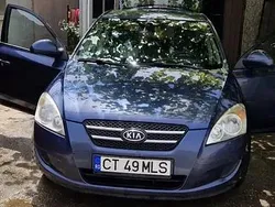 Utilizat 2008 Kia Ceed 2 Berlinǎ | 2.100 EUR (Scump)