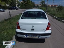 Alb Utilizat 2006 Renault Symbol Berlinǎ | 1.700 EUR (Super Preț)