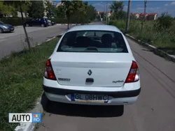 Alb Utilizat 2006 Renault Symbol Berlinǎ | 1.700 EUR (Preț OK)